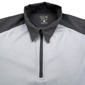 Mountain Hardwear 1/4 Zip Polo Mens M White Gray Performance Lightweight Shirt